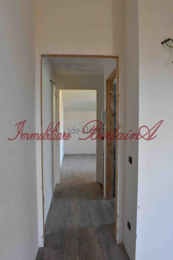 appartamento in vendita a Vernante