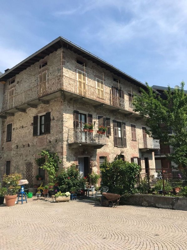 appartamento in vendita a Vernante