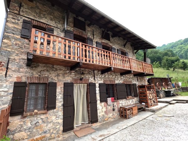 casa indipendente in vendita a Vernante