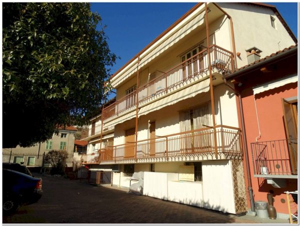 appartamento in vendita a Verzuolo in zona Villanovetta