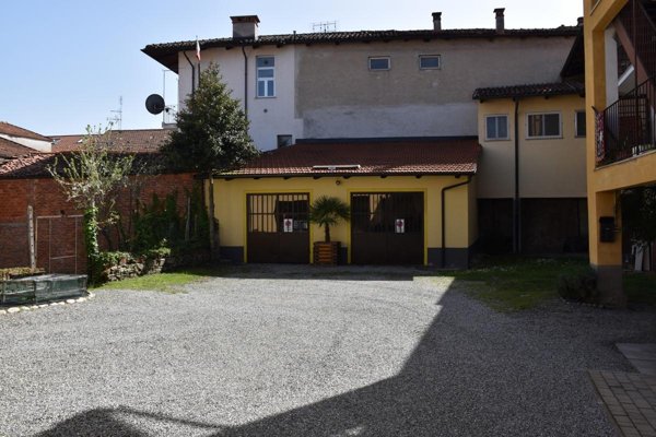appartamento in vendita a Verzuolo in zona Villanovetta