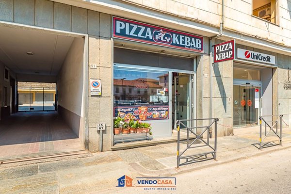 locale commerciale in vendita a Verzuolo