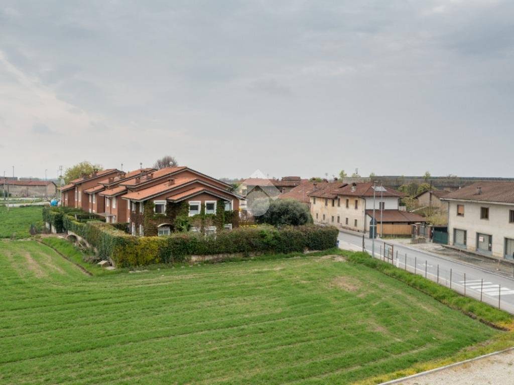 terreno edificabile in vendita a Verzuolo in zona Falicetto