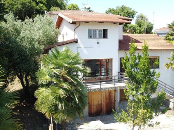 casa indipendente in vendita a Verzuolo