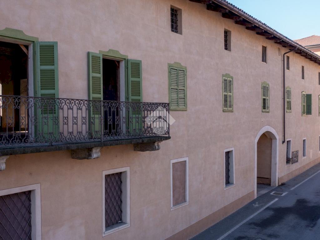 casa indipendente in vendita a Verzuolo