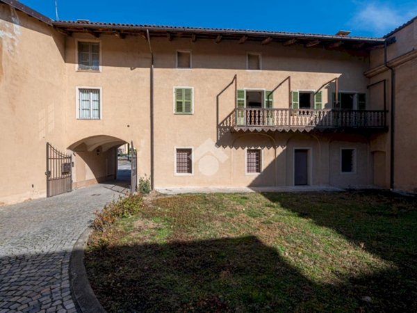 casa indipendente in vendita a Verzuolo
