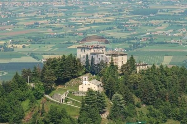 villa in vendita a Verzuolo