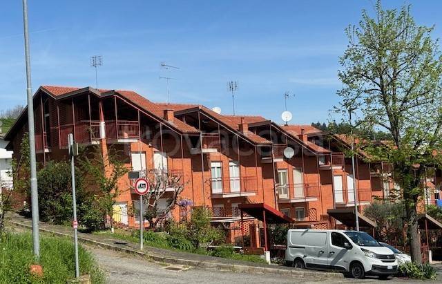 casa indipendente in vendita a Verzuolo