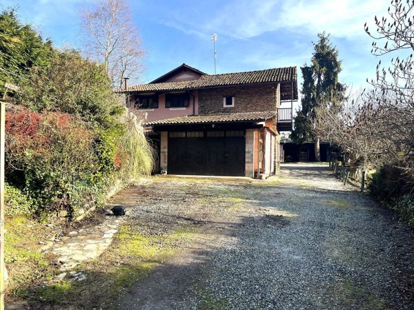 casa indipendente in vendita a Verzuolo