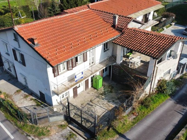 casa indipendente in vendita a Verzuolo in zona Villanovetta