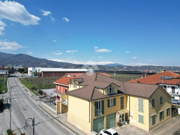 appartamento in vendita a Verzuolo in zona Falicetto