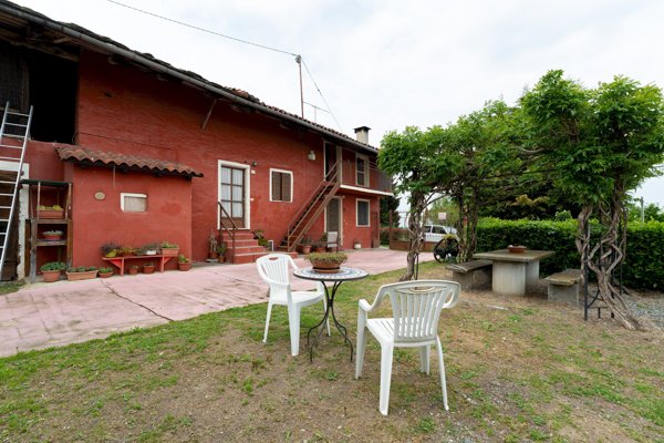 casa indipendente in vendita a Verzuolo