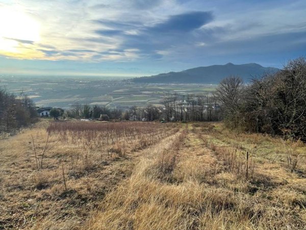 terreno agricolo in vendita a Verzuolo in zona Villanovetta