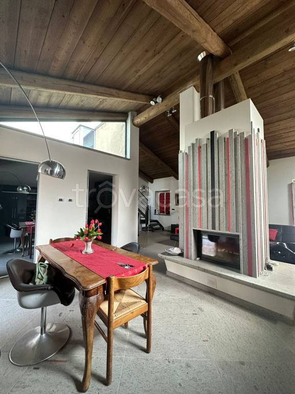 appartamento in vendita a Verzuolo in zona Papò