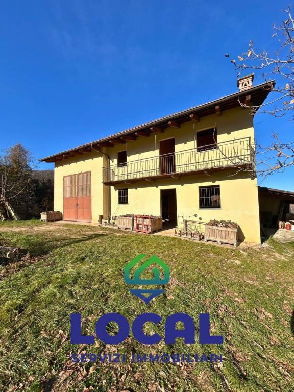 casa indipendente in vendita a Verzuolo in zona Villanovetta