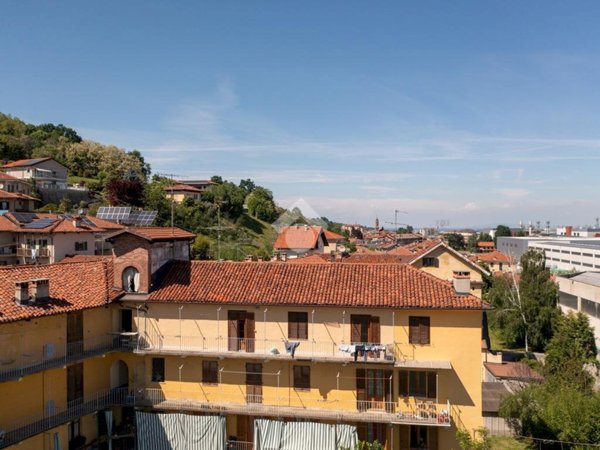 appartamento in vendita a Verzuolo in zona Villanovetta