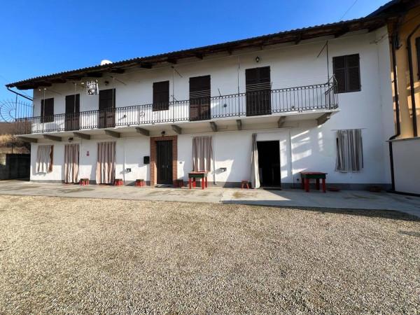 casale in vendita a Vezza d'Alba