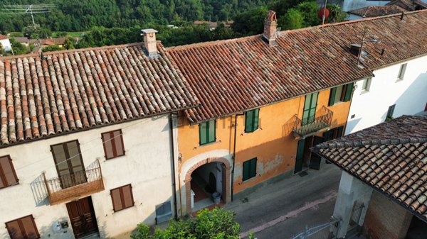 appartamento in vendita a Vezza d'Alba