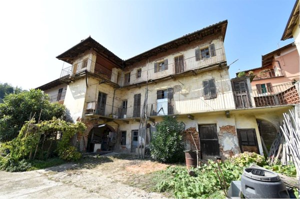 casa indipendente in vendita a Vezza d'Alba