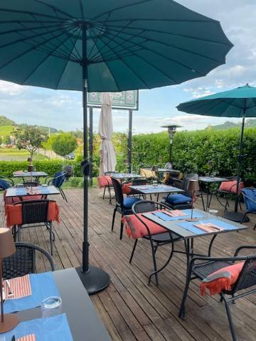 negozio in vendita a Vezza d'Alba