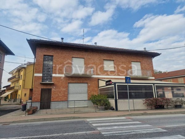 casa indipendente in vendita a Vezza d'Alba