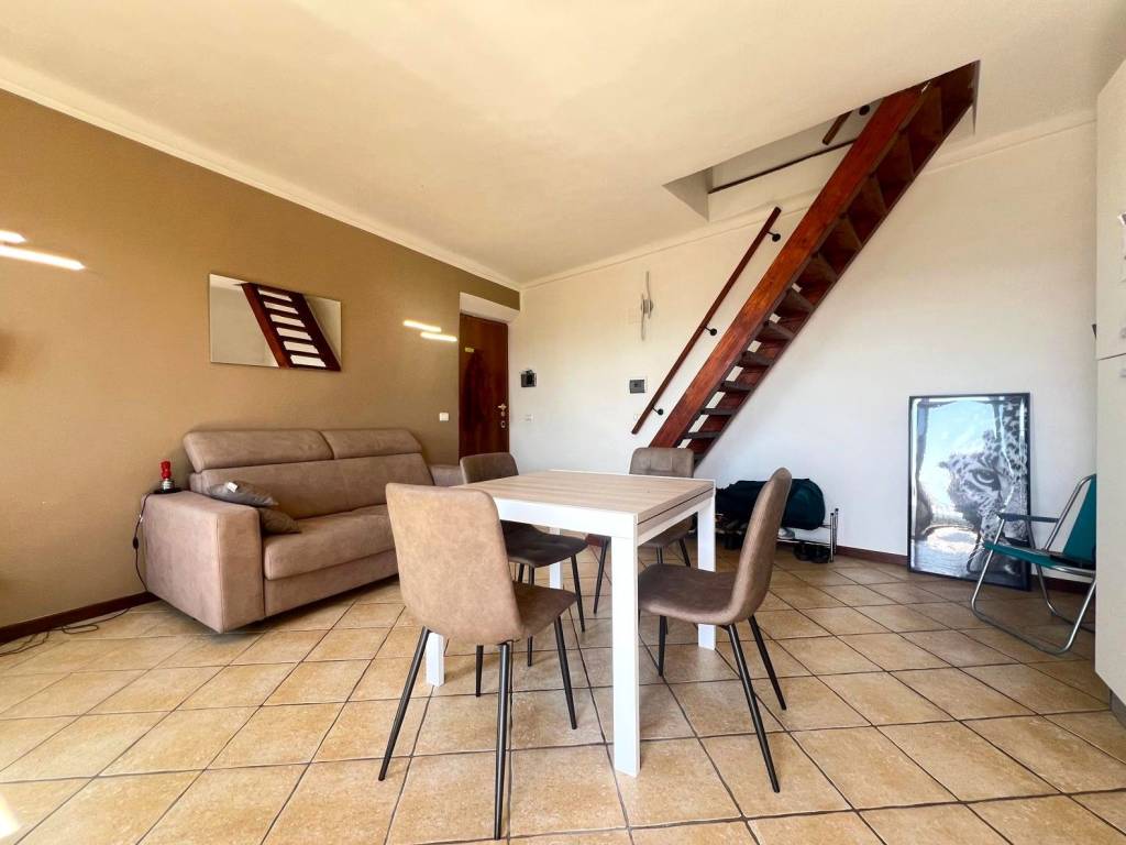 appartamento in vendita a Vezza d'Alba