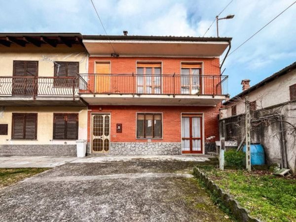 casa indipendente in vendita a Vezza d'Alba
