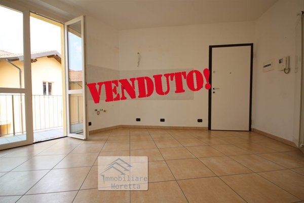 appartamento in vendita a Vezza d'Alba in zona Riassolo