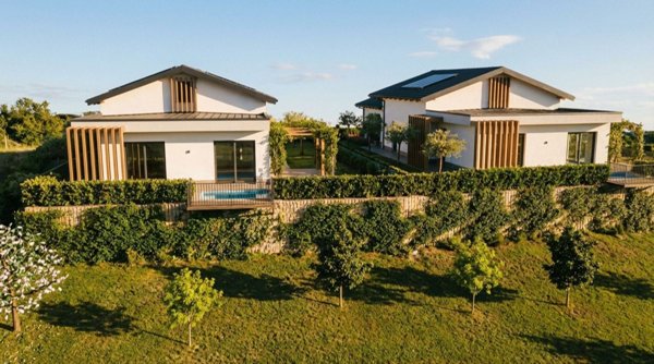 casa indipendente in vendita a Vezza d'Alba in zona Riassolo