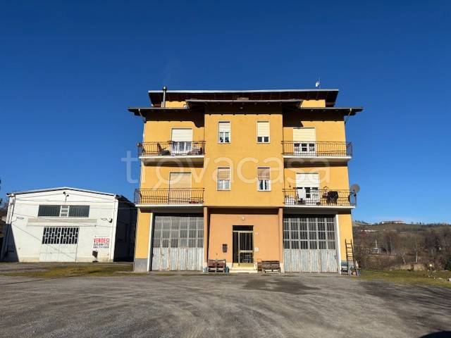 casa indipendente in vendita a Vicoforte