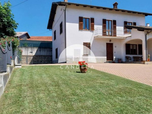 casa indipendente in vendita a Vicoforte