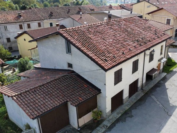 casa indipendente in vendita a Vicoforte