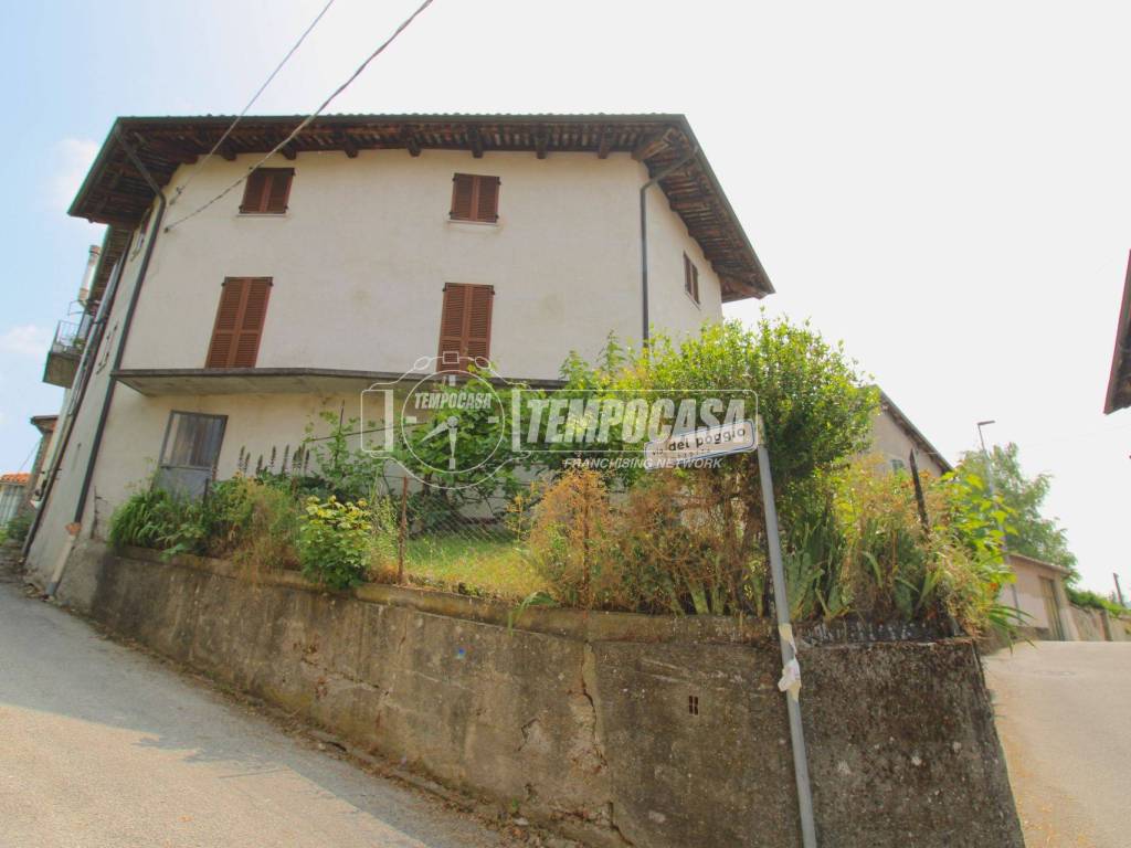 casa indipendente in vendita a Vicoforte