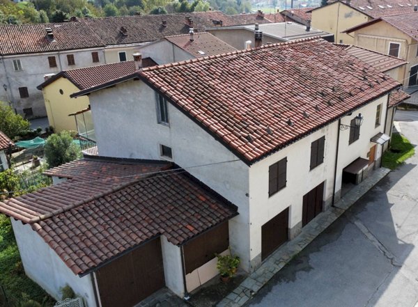 casa indipendente in vendita a Vicoforte