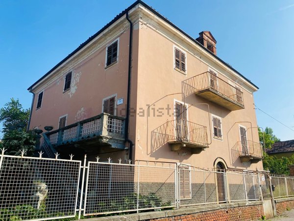 casa indipendente in vendita a Vicoforte in zona Santuario