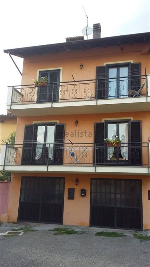 casa indipendente in vendita a Vicoforte