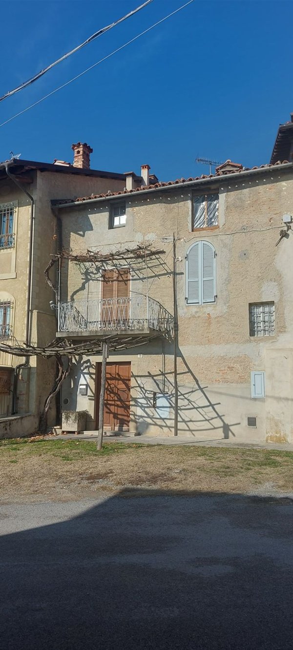 casa semindipendente in vendita a Vicoforte