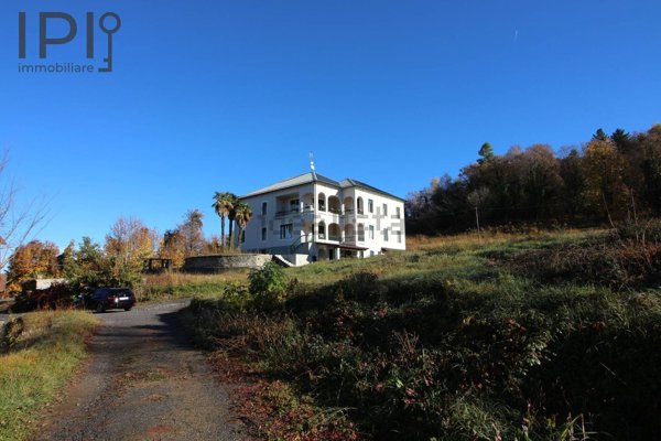 casa indipendente in vendita a Vicoforte