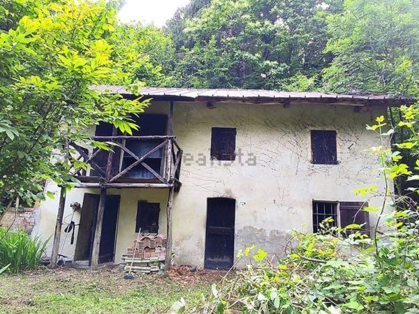 casale in vendita a Vicoforte