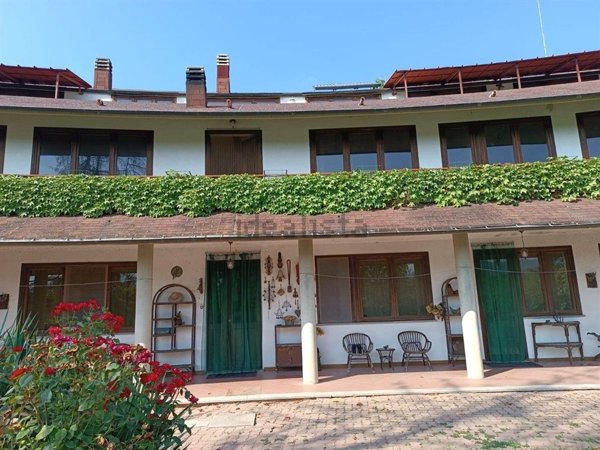 casa indipendente in vendita a Vicoforte