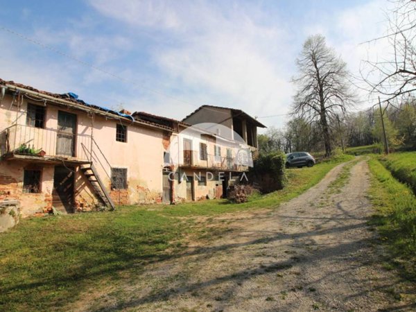 casa indipendente in vendita a Vicoforte