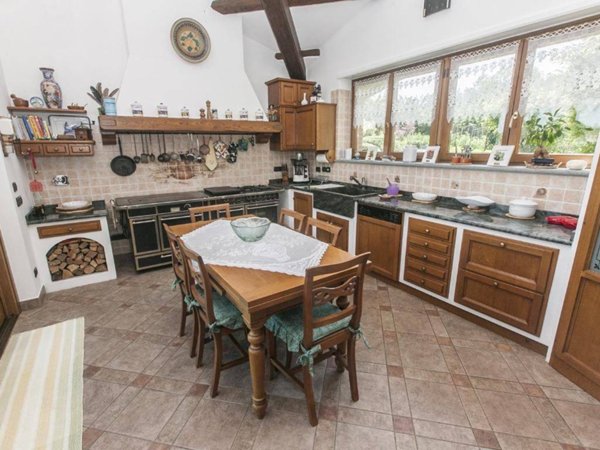 casa indipendente in vendita a Vicoforte in zona Santuario