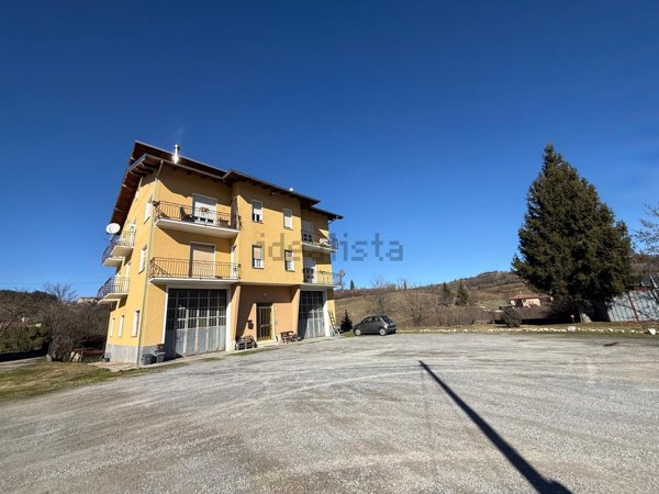 casa indipendente in vendita a Vicoforte