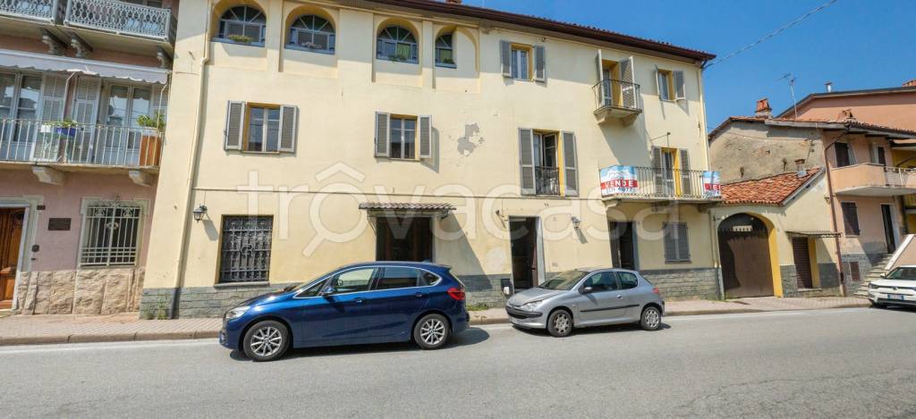 locale commerciale in vendita a Vicoforte