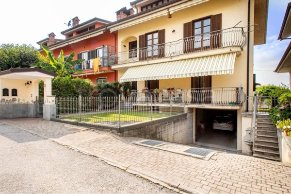casa indipendente in vendita a Vignolo
