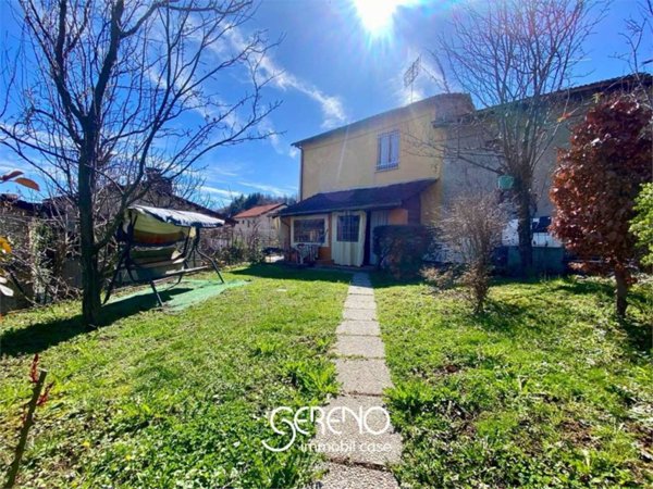 casa indipendente in vendita a Vignolo