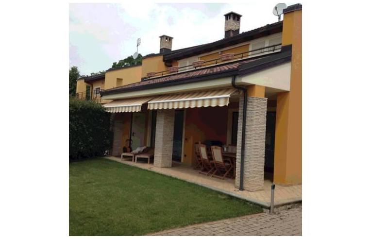 casa indipendente in vendita a Vignolo