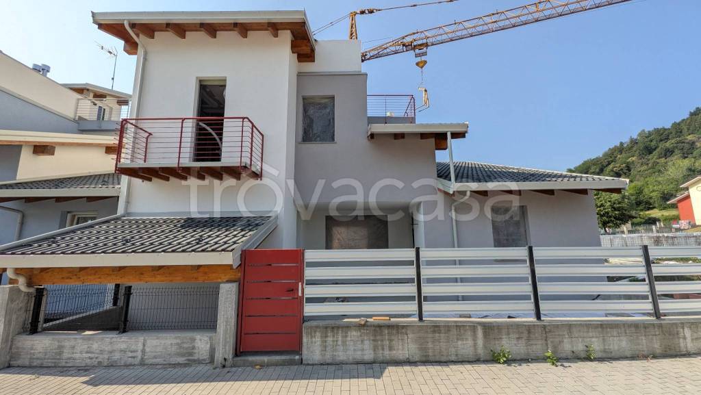 casa indipendente in vendita a Vignolo