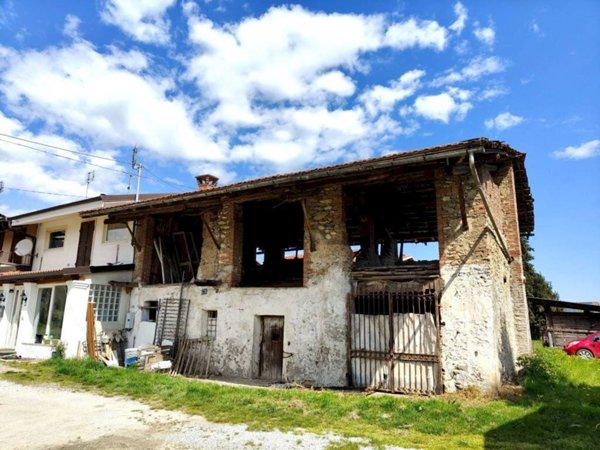 rudere in vendita a Vignolo