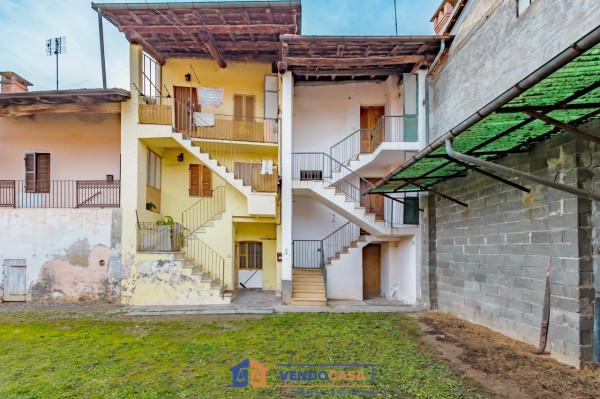 casale in vendita a Vignolo